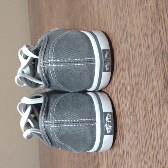 Vans canvas tennies - Picture 3 of 5